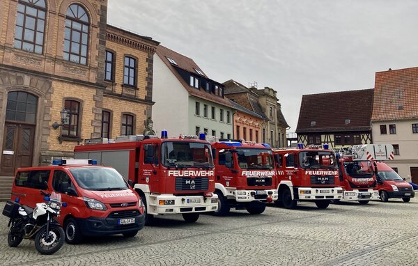 Bild vergrößern: FFW Calbe Marktplatz