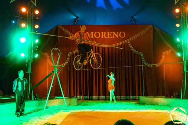 Bild vergrößern: Der Film-und Fernsehcircus Moreno kommt nach Calbe