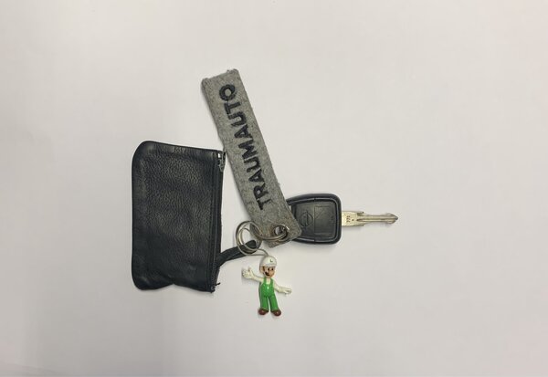 Bild vergrößern: Autoschlssel Opel Luigi Figur