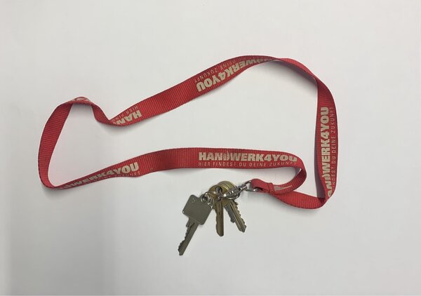 Bild vergrößern: Schlssel rotes Handwerk4you Band