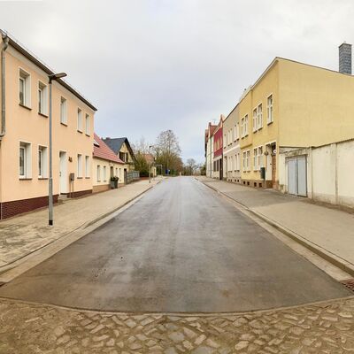 Stra�enfreigaben nach grundhafter Sanierung in Calbe (Saale)